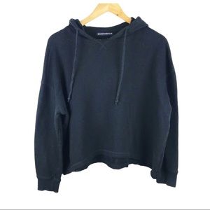 Brandy Melville Black Cropped Pullover Hoo…
